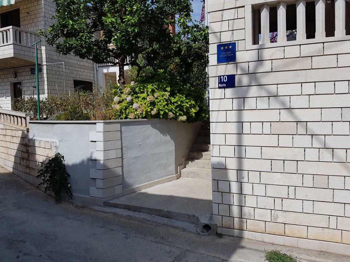 Studio Apartment Riva Sumartin Exterior foto